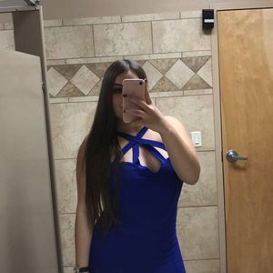 Meet your Posher, Estefania